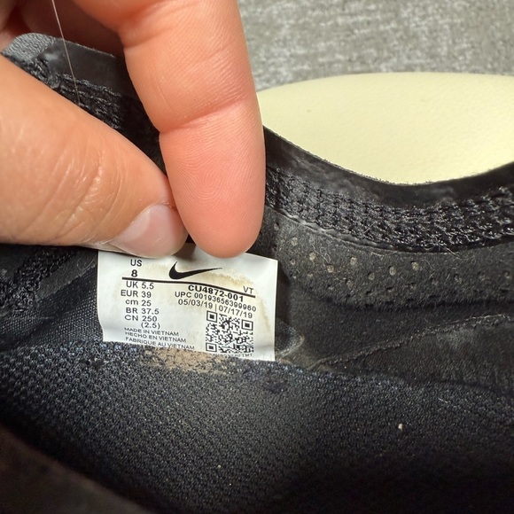 Nike Air VaporMax black Metallic Running Active Sneaker Womens Size 8 - Picture 8 of 8